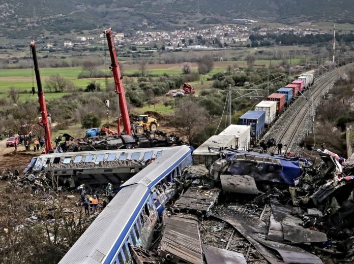 Εργατικό Κέντρο:Κάλεσμα σε Απεργία και συγκέντρωση για τα Τέμπη στην Ιθάκη