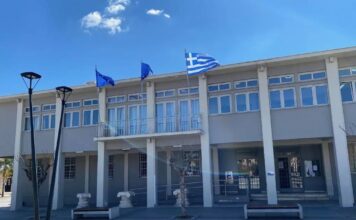 Δ.Αργοστολίου: Υπογράφηκε η σύμβαση για την υλοποίηση του έργου αποκατάστασης δημοτικών οδών