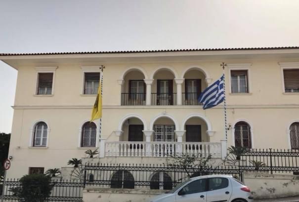 Προκήρυξη εκποιήσεως οικοπέδου Ενορίας Ματσουκάτων