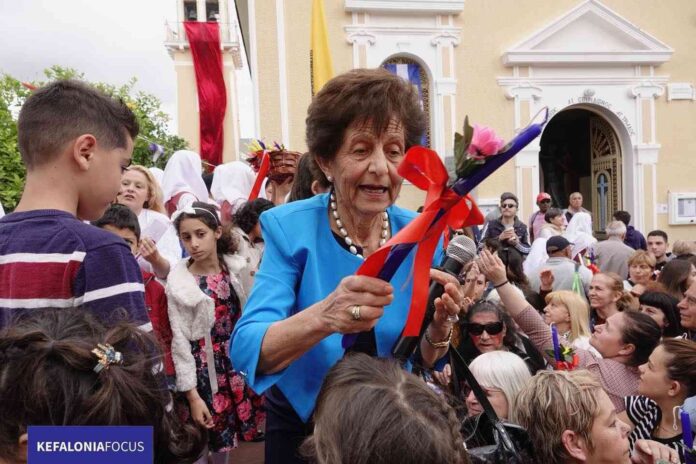 Λύκειο Ελληνίδων: «Ανάστα ο Θεός» το Μ.Σάββατο στην Πλατεία Καμπάνας