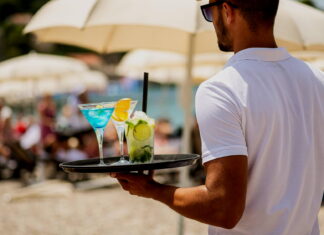 «Τουρισμός δεν σημαίνει οικονομία του καφέ»