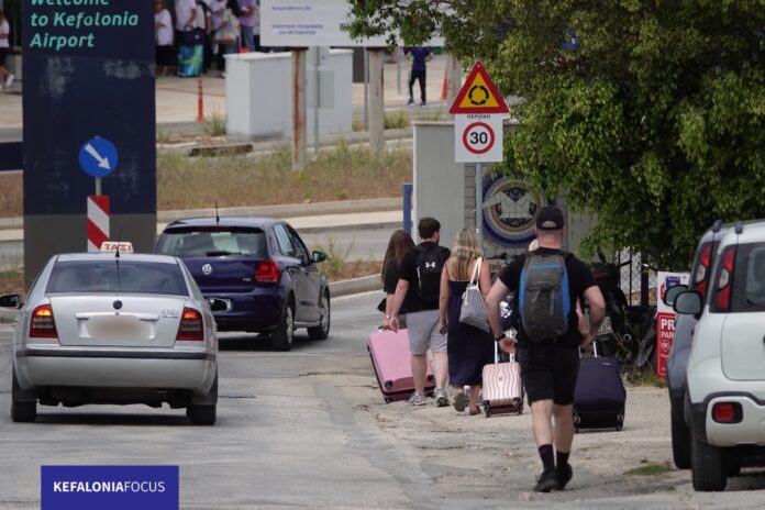 Αεροδρόμιο Κεφαλονιάς: «Χάος» στους δρόμους προσέγγισης – Παρέμβαση Θεόδωρου Γαλιατσάτου για λύσεις πριν το επόμενο καλοκαίρι Αεροδρόμιο Κεφαλονιάς: «Χάος» στους δρόμους προσέγγισης – Παρέμβαση Θεόδωρου Γαλιατσάτου για λύσεις πριν το επόμενο καλοκαίρι