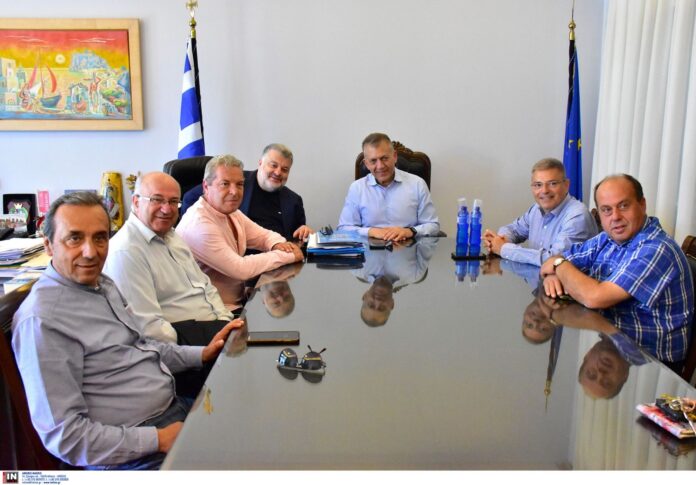 Παναγής Καππάτος -Ένα ιδιαίτερα παραγωγικό διήμερο μαζί με τον αν. Υπουργό Αθλητισμού κ. Ιωάννη Βρούτση στην Κεφαλονιά και επίκεντρο τον τοπικό αθλητισμό