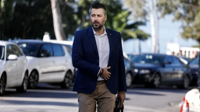 Γιάννης Καλλιάνος, βουλευτής Ν.Δ., μετεωρολόγος.Μετεωρολόγος παντός καιρού