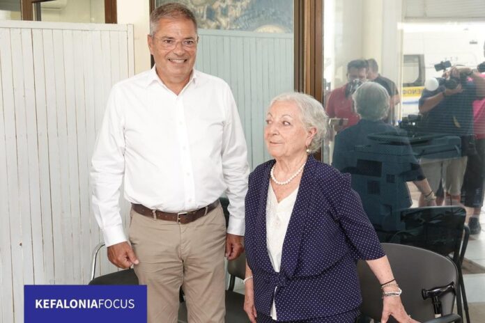 Παναγής Καππάτος-Σημαντική και αξιέπαινη η δωρεά της συμπολίτισσάς μας κας. Ρουμπίνης Λιοσάτου στο Νοσοκομείο Αργοστολίου