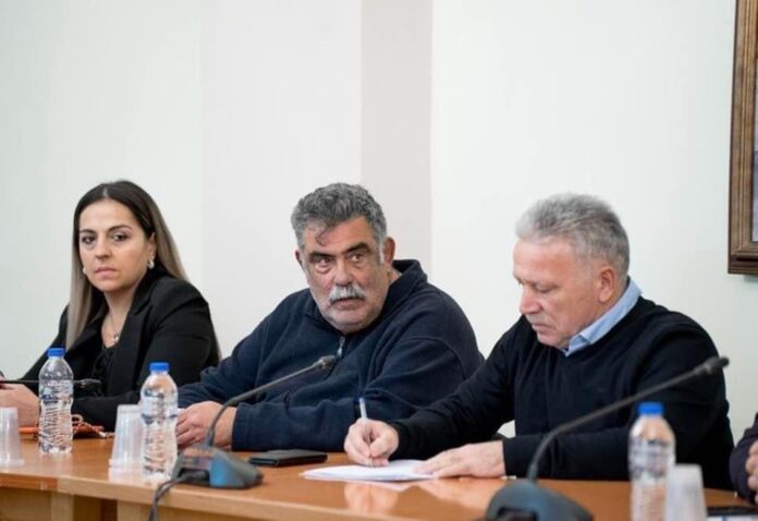 Αίτηση της Λαϊκής Συσπείρωσης του Δήμου Ληξουρίου για έκτακτο Δημοτικό Συμβούλιο για την παράνομη κατασκευή στην παραλία του όρμου του Αθέρα