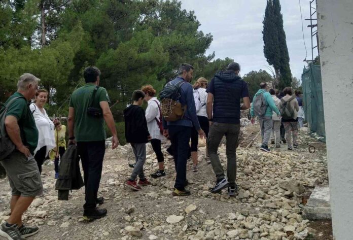 Περιβαλλοντική Δράση «Ιστορικές διαδρομές στους Γεωτόπους της Σάμης»από τη ΔΔΕ