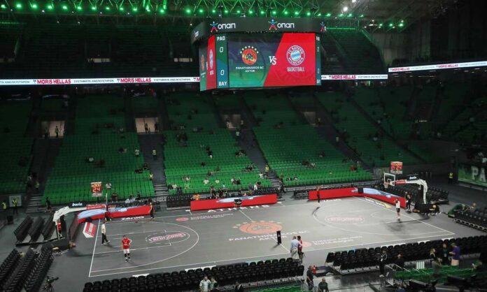 Το ΟΑΚΑ με το glass floor είναι το καλύτερο γήπεδο στη EuroLeague.Το glass floor εξασφαλίζει την ασφάλεια των αθλητών,και η εμπειρία είναι μοναδική για τους θεατές