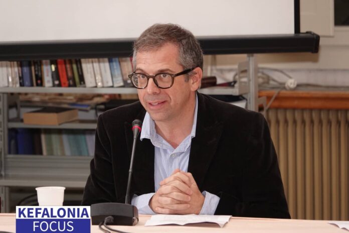 Δρ.Ηλίας Τουμασάτος:«Να λέμε στους ανθρώπους μας πως τους αγαπάμε όσο είναι εδώ – Μετά είναι αργά» Δρ.Ηλίας Τουμασάτος:«Να λέμε στους ανθρώπους μας πως τους αγαπάμε όσο είναι εδώ – Μετά είναι αργά»