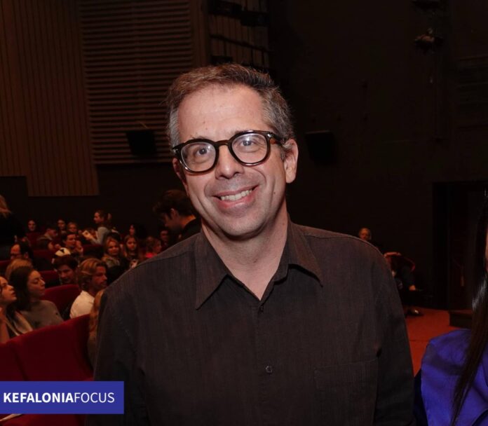 Χριστούγεννα στο φως του λύχνου.Του Ηλία Τουμασάτου