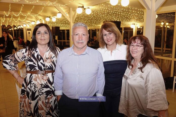 Χριστουγεννιάτικο Γλέντι της Ιονίου Πνοής – Μια μουσική βραδιά με Αρκαδόπουλο & Σκλαβουνάκη το Σάββατο 13/12