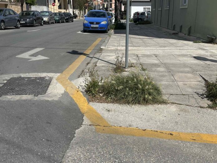 Κατερίνα Θεοτοκάτου- «Για μια… κίτρινη γραμμή»