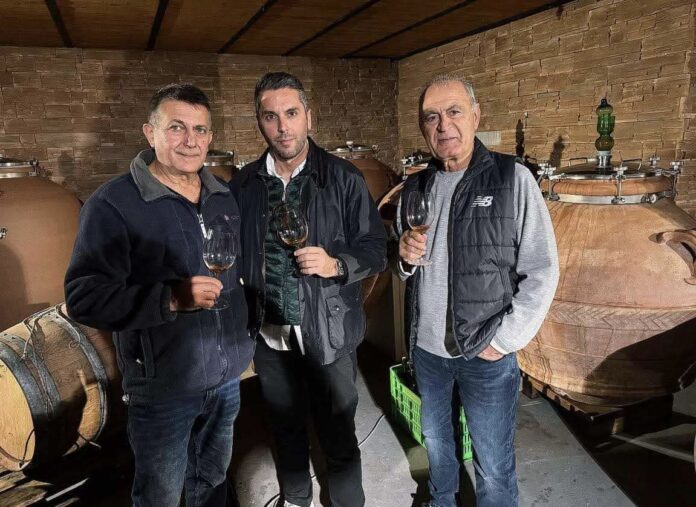 Η Εταιρία ΤΡΟΦΟΤΕΧΝΙΚΗ ΚΕΦΑΛΟΝΙΑΣ αποκλειστικός διανομέας του Οινοποιείου Σκλάβου για την Κεφαλονιά και την Ιθάκη