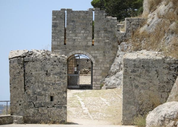 Εφορεία Αρχαιοτήτων :«Περπατώντας στα αρχαιολογικά μονοπάτια της Λειβαθούς»