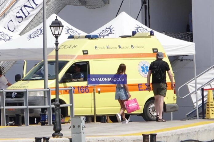 Διακομιδή επιβάτη του κρουαζιερόπλοιου MSC Sinfonia με παθολογικό πρόβλημα υγείας