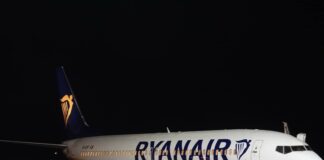 Η Ryanair ανακοίνωσε πριν από λίγο στο προσωπικο της ότι κλείνει η βάση της στη Θεσσαλονίκη…