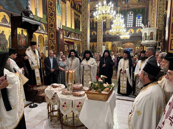Με μεγαλοπρέπεια και λαμπρότητα εορτάστηκε η Αγία Ευφημία στη Νέα Χαλκηδόνα από την Ένωση Απανταχού Πυλαρέων