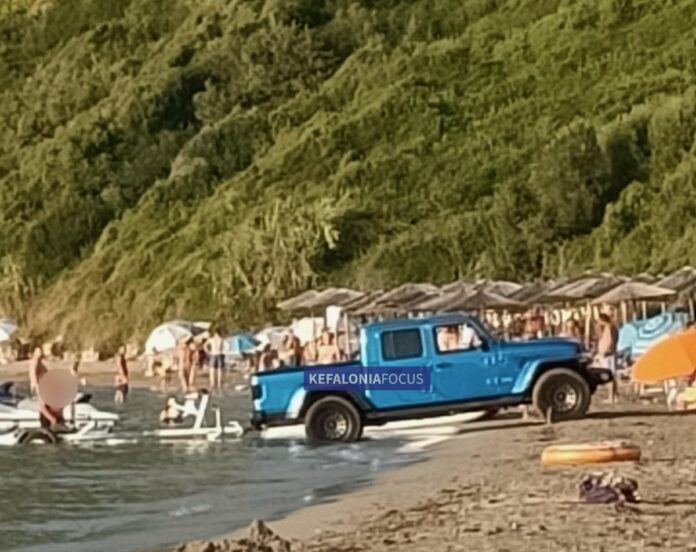 Αδιανόητη αντικοινωνική συμπεριφορά στην παραλία Σπάσματα της Κεφαλονιάς – Jet Ski και 4×4 ανάμεσα σε λουόμενους!