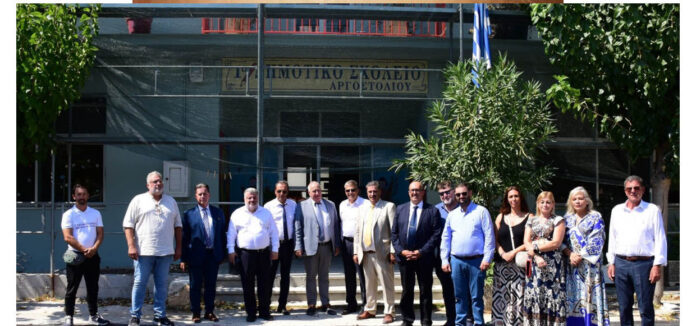 Άκης Τσελέντης:Σε επιλεγμένα σχολεία έγινε η ξενάγηση του Γεν. Γραμματέα του Υπ. Παιδείας στην Κεφαλονιά