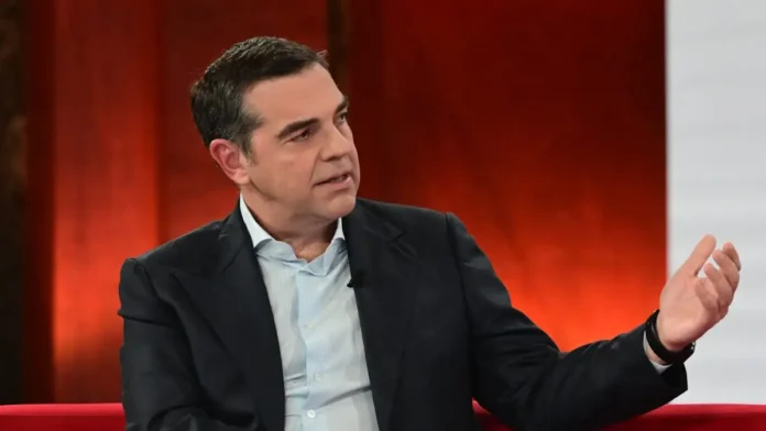 Αλ. Τσίπρας – Le Monde: 7 χρόνια μετά την Ιθάκη της ελληνικής κρίσης ήρθε η ώρα να πω την αλήθεια μου