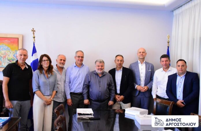 Συνάντηση Δημάρχου Αργοστολίου με στελέχη της Fraport Greece