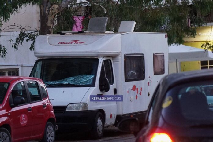 Πλατεία Συσσιωτίσας :Πλατεία ή… κάμπινγκ; Η υποβάθμιση του δημόσιου χώρου στο κέντρο της πόλης