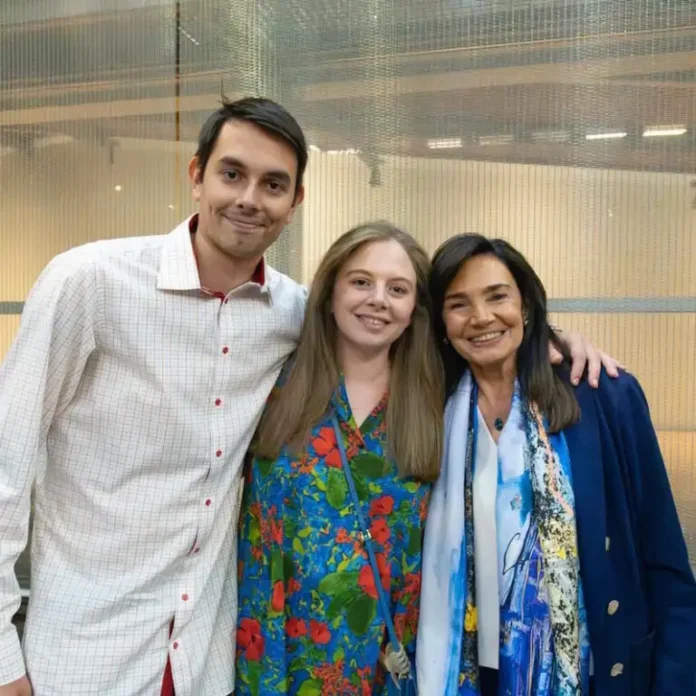 Αντώνης Σαμαράς: Ποια ήταν η Λένα Σαμαρά, η κόρη του πρώην πρωθυπουργού που «έφυγε» ξαφνικά σε ηλικία 34 ετών