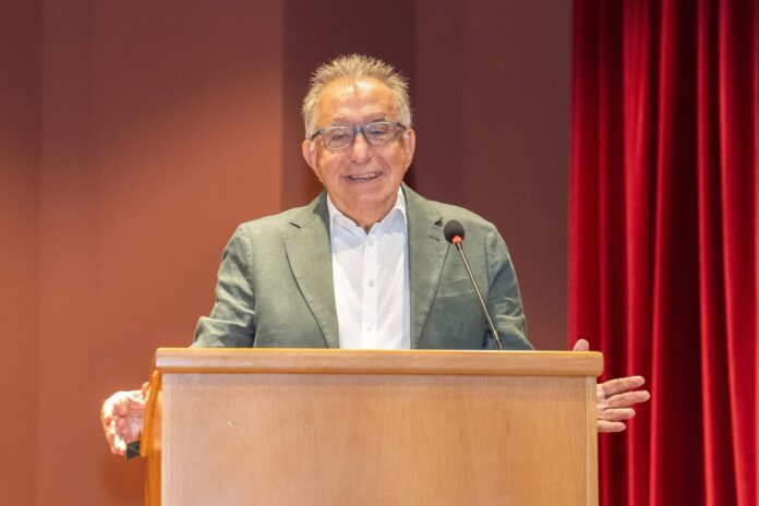 Τιμή και υπερηφάνεια για τον τόπο μας: Ο Αθανάσιος Φωκάς Αντιπρόεδρος της Ακαδημίας Αθηνών