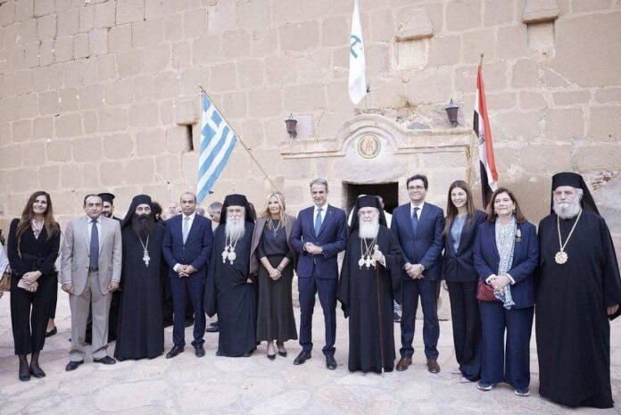 «Προσκύνημα ή διαπραγμάτευση; Η σκοτεινή πλευρά της επίσκεψης στο Σινά»