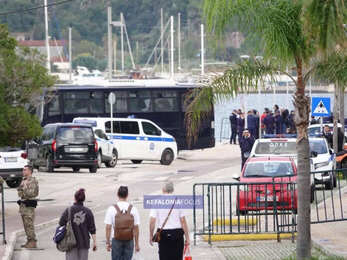 Προσωρινές κυκλοφοριακές ρυθμίσεις στη χερσαία ζώνη λιμένα Αργοστολίου »