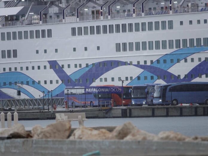 Σταύρος Αντύπας :«Η λύτρωση δεν έρχεται με… μαγνητάκια, αλλά με αγώνα»