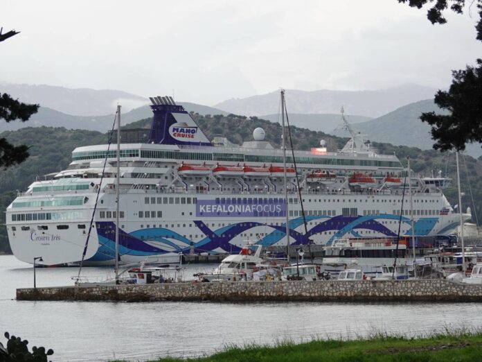 Το κρουαζιερόπλοιο Crown Iris επιστρέφει στο Αργοστόλι τη Δευτέρα 3 Δεκεμβρίου στην τελευταία άφιξη της σεζόν του 2025