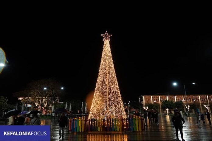 Το Σάββατο 13 Δεκεμβρίου, το άναμμα του Χριστουγεννιάτικου Δέντρου στο Αργοστόλι