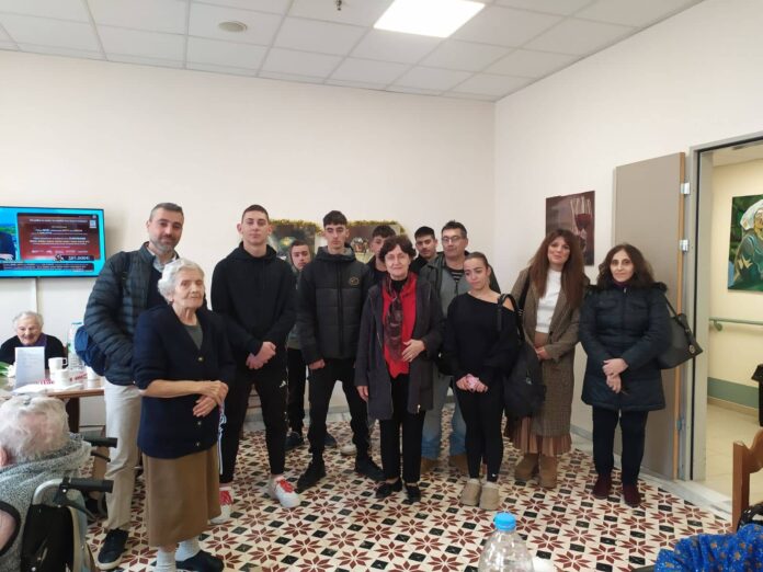 Χριστουγεννιάτικη δράση προσφοράς και αλληλεγγύης από το ΕΠΑΛ Ληξουρίου