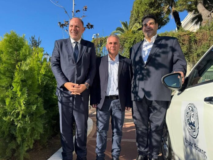 Ενίσχυση του προγράμματος «Βοήθεια στο Σπίτι» με νέο υπηρεσιακό όχημα στον Δήμο Ιθάκης