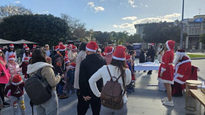 Santa Run :Το Αργοστόλι γέμισε με Άγιους Βασίληδες για καλό σκοπό!