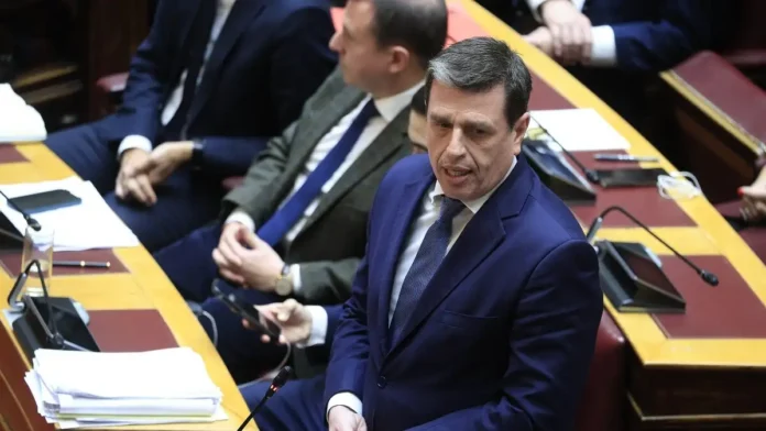 Επεισόδιο στη Βουλή με Κωνσταντοπούλου, Καιρίδη και Δένδια – Το «άσε μας κουκλίτσα μου» που άναψε «φωτιές»