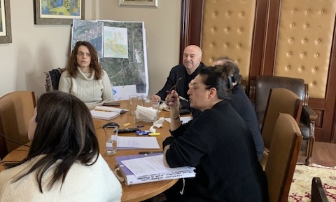 Συνάντηση για την αποκατάσταση του Ματζαβινατείου Νοσοκομείου Ληξουρίου – Προτεραιότητα στη στατική ενίσχυση και άμεση υλοποίηση του έργου