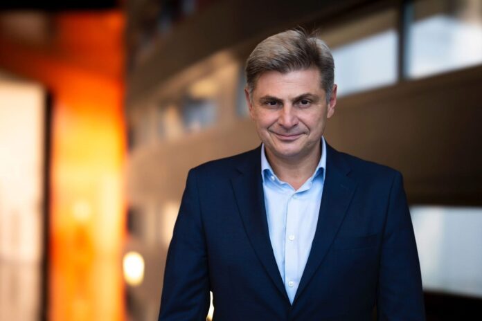 Παρέμβαση Νικόλαου Φαραντούρη: Δικαιοσύνη, διαφάνεια και καθαροί πολιτικοί όροι για κάθε συμμετοχή