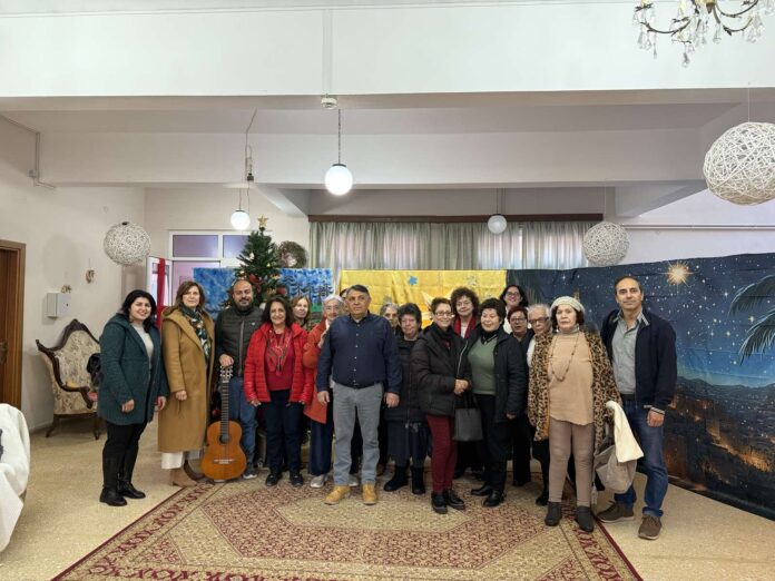 Εορταστικές δράσεις και μηνύματα αλληλεγγύης από τα ΚΑΠΗ Κεφαλληνίας