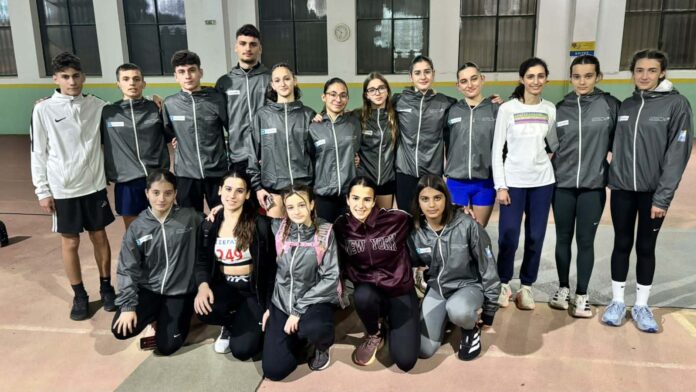 Δυναμικό ξεκίνημα για τη ΓΕΚ σε αγώνες κλειστού στίβου