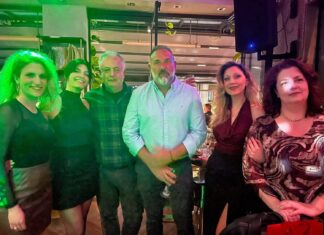 Με ευχές για υγεία και επιτυχίες η βασιλόπιτα της DELTA Properties Kefalonia