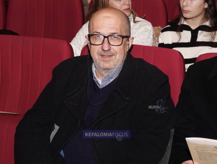 ΔΔΕ Μιλτιάδης Μελισσάς :Όταν το Σχολείο Γίνεται Σκηνή Ζωής: Ο Μολιέρος από τους Μαθητές του 2ου Γυμνασίου Αργοστολίου