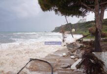 Η θάλασσα δεν διαπραγματεύεται.