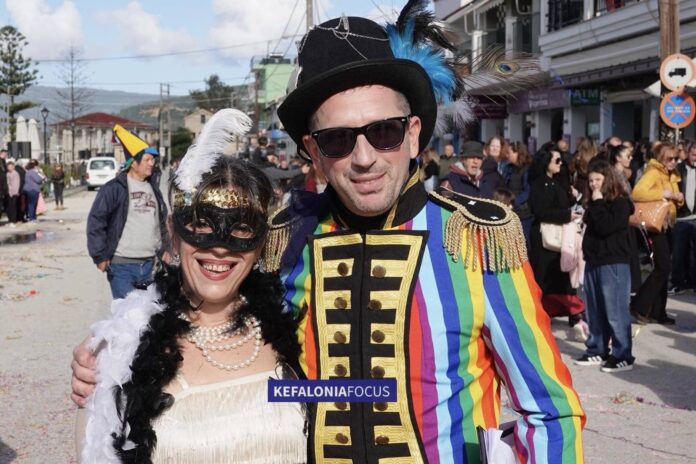 Άγγελος Βουτσινάς & Τζούλια Δόριζα: Η ζωντανή ψυχή του Σαμικού Καρναβαλιού