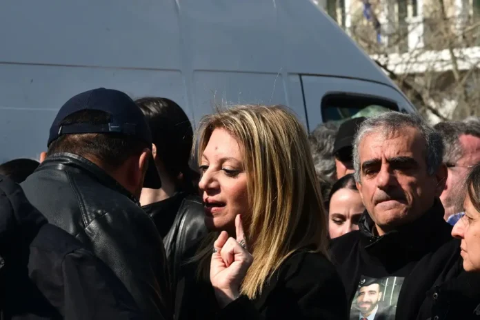 Καρυστιανού: Είχα έτοιμη την ομιλία μου, αλλά δεν ήθελαν να μιλήσω και αποχώρησα από τη συγκέντρωση για τα Τέμπη – Δείτε βίντεο