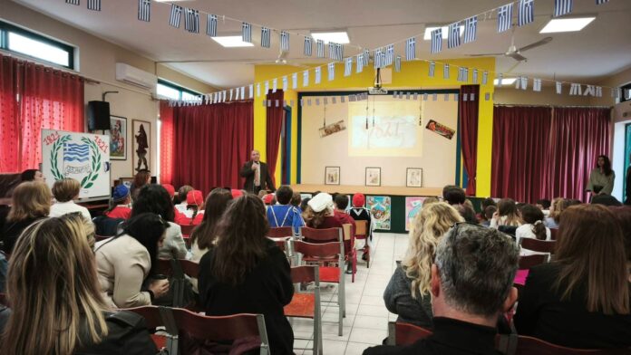 Με τιμή και υπερηφάνεια γιόρτασε το Δημοτικό Σχολείο Πόρου Κεφαλονιάς την 25η Μαρτίου 1821! Με τιμή και υπερηφάνεια γιόρτασε το Δημοτικό Σχολείο Πόρου Κεφαλονιάς την 25η Μαρτίου 1821!