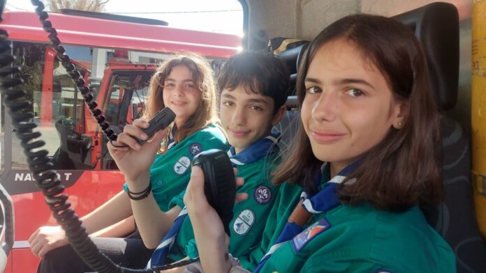 Εκπαιδευτική Επίσκεψη της Ομάδας Προσκόπων μας, στην Π.Υ. Αργοστολίου Εκπαιδευτική Επίσκεψη της Ομάδας Προσκόπων μας, στην Π.Υ. Αργοστολίου