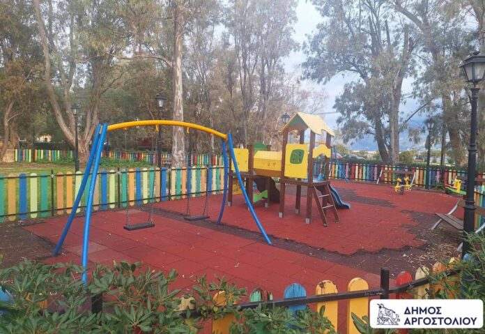 Δήμος Αργοστολίου :Επαναλειτουργία Παιδικής Χαράς στα Λυκιαρδοπουλάτα