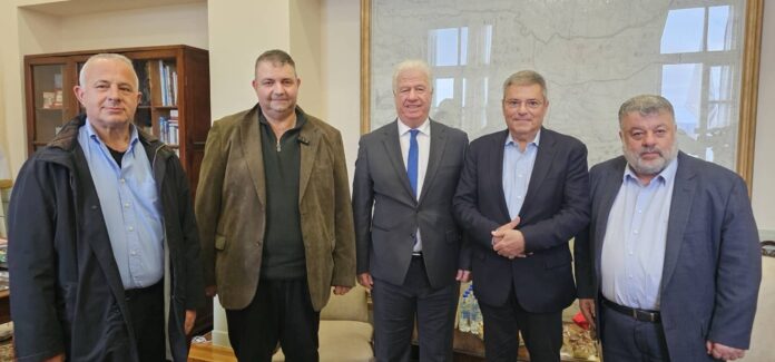 Συντονισμός δυνάμεων για την Κεφαλονιά – Στο επίκεντρο ανάπτυξη, συνεργασία και στεγαστικό ζήτημα Συντονισμός δυνάμεων για την Κεφαλονιά – Στο επίκεντρο ανάπτυξη, συνεργασία και στεγαστικό ζήτημα